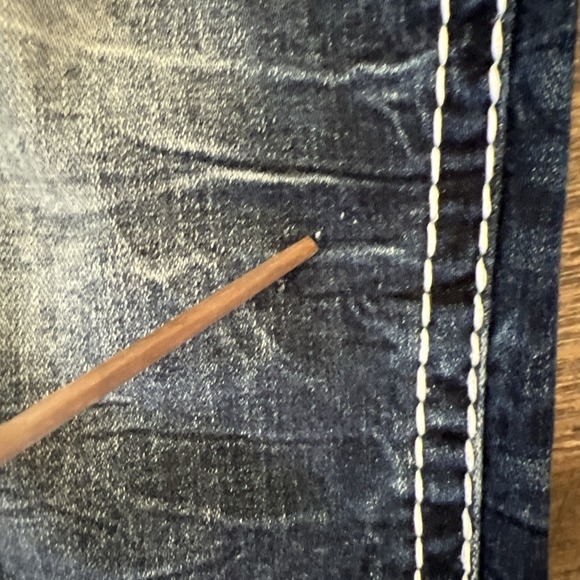 Rock Revival Zinfandel Straight Jeans Mens 36X31* Blue Whiskering Fading Stretch - Picture 9 of 13